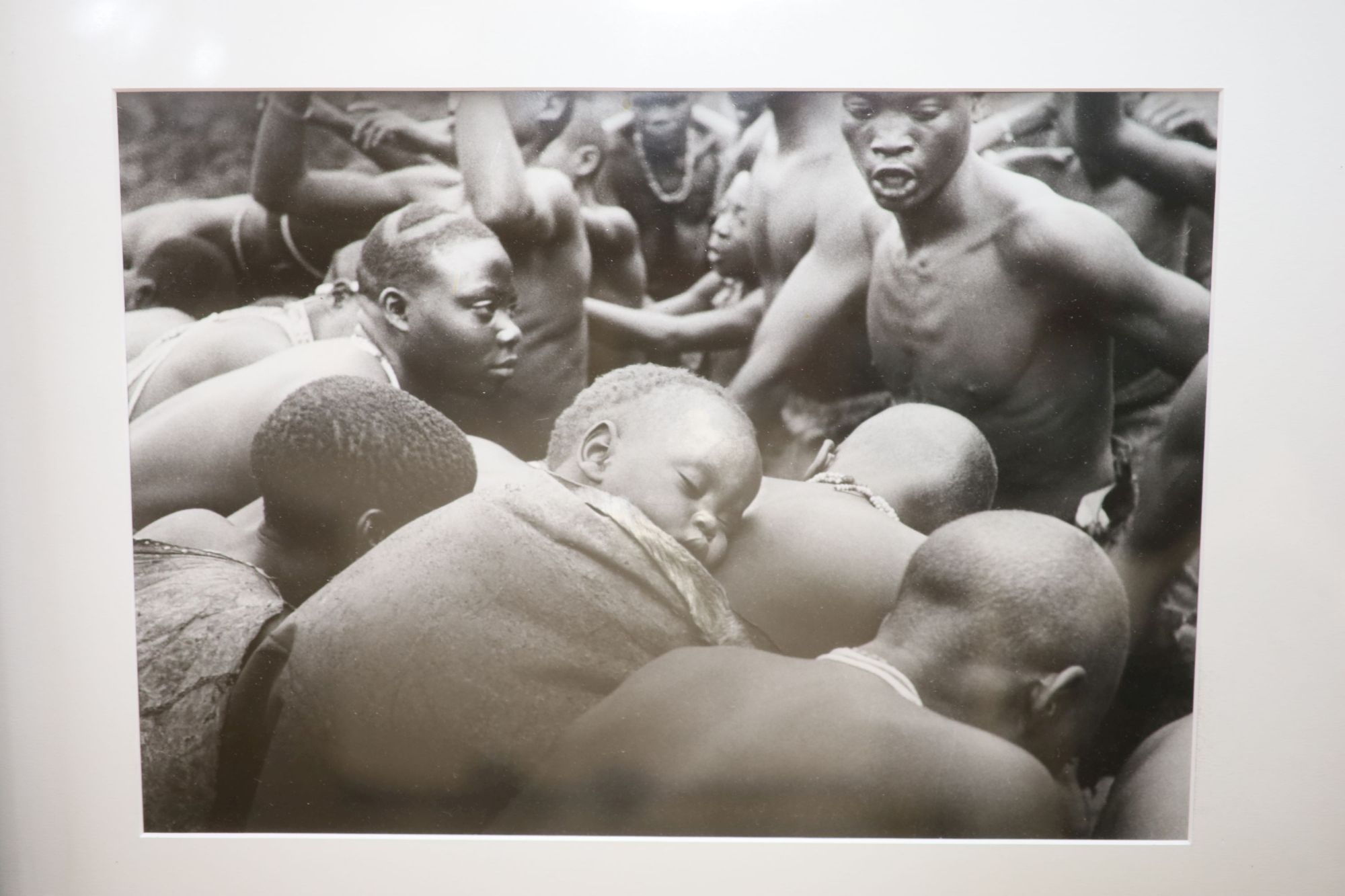 George Rodger, 4 contemporary photographs of Africans, largest 36 x 25cm